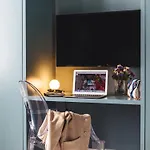 Dear - Gallery House Lisboa