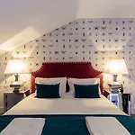 Dear - Gallery House Lisboa