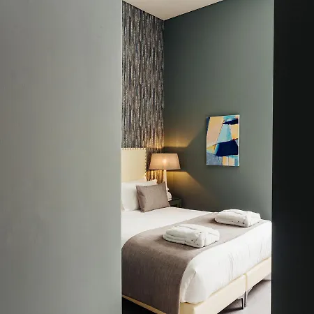 فندق مبيت وإفطار Dear - Gallery House