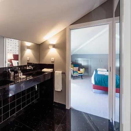 Dear - Gallery House Oda ve Kahvaltı