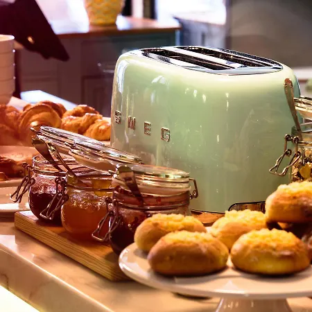 Dear - Gallery House 4*